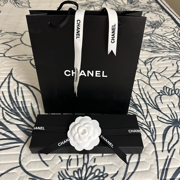 Chanel bracelet box - Picture 6 of 6